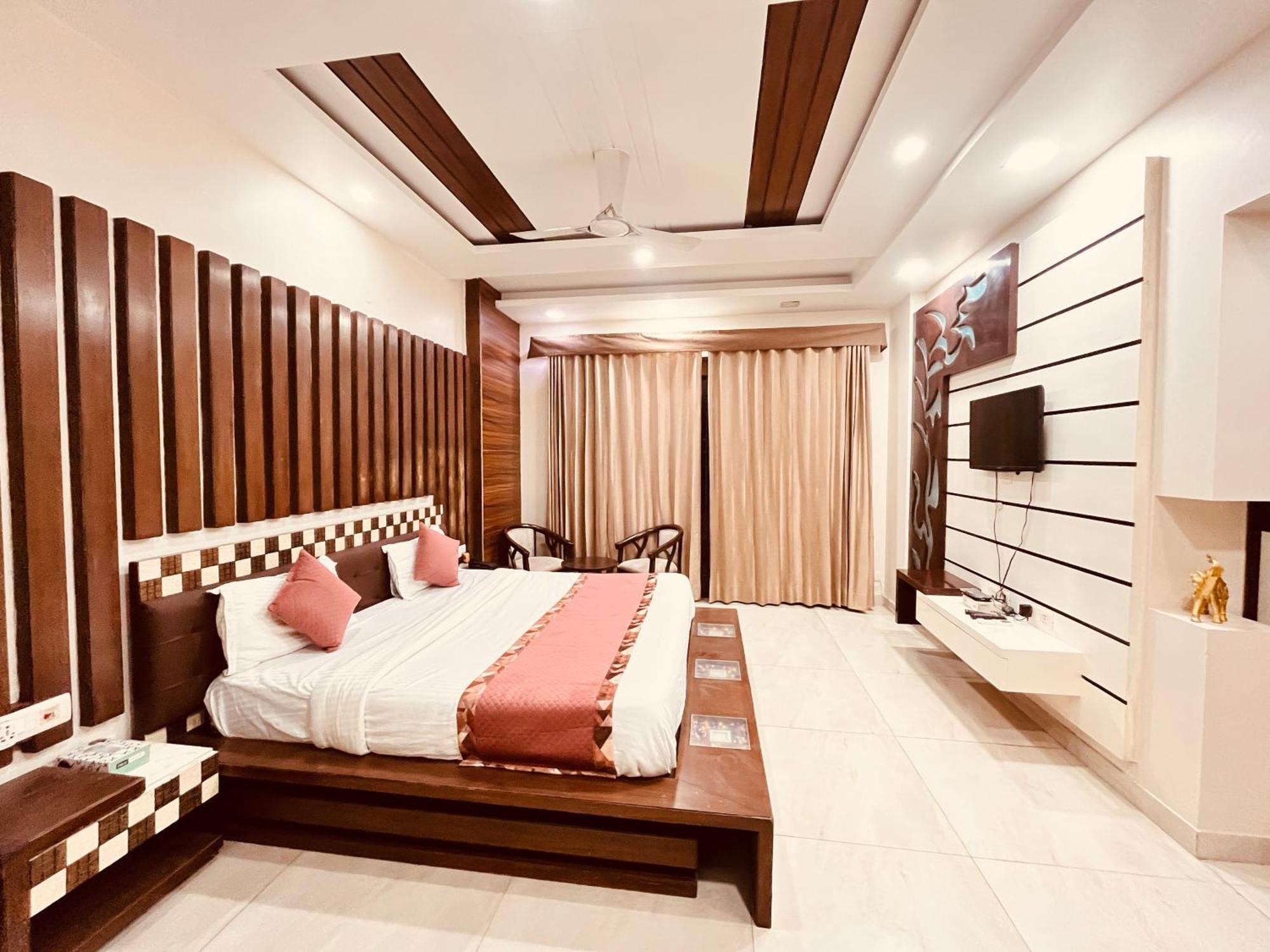 South Inn - Green Park Near Hauz Khas South Delhi Ню Делхи Екстериор снимка